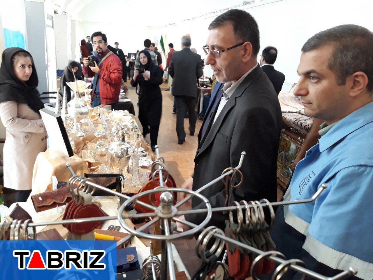 افزایش ۱۲ درصدی اقامت کنندگان/برای حمایت از کالای ایرانی در نمایشگاه ها، صنایع دستی استان عرضه می شود