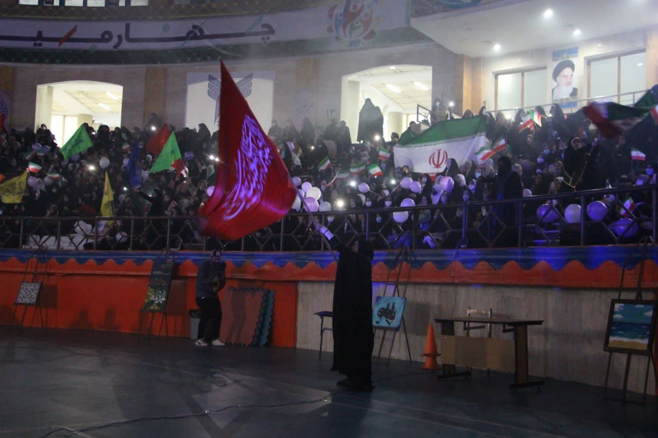 اجتماع ۳ هزار نفری دختران شمیرانات در جشن بزرگ عطر فاطمی