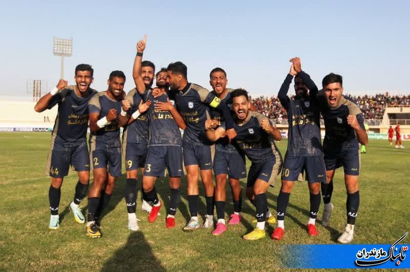 شکست سنگین و خانگی تیم فوتبال دریای بابل تیم اردکانی را صدرنشین کرد