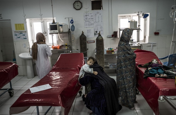 افغانستان یک هفته در بیمارستان