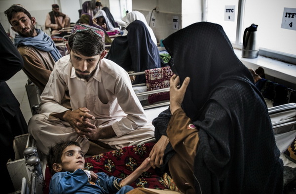 افغانستان یک هفته در بیمارستان