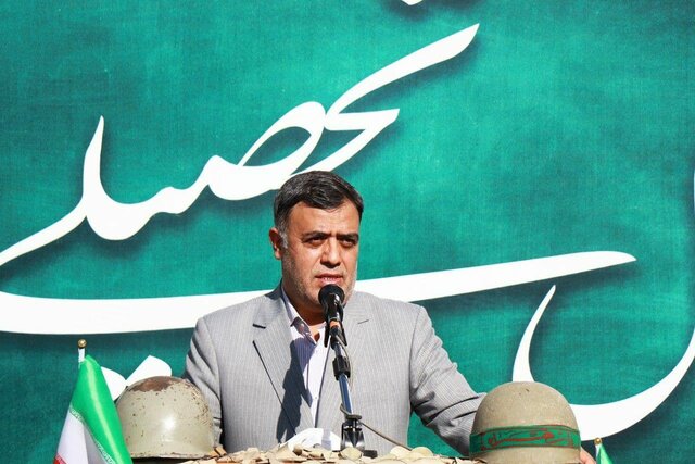 معلم با هیچ پرده نمایشی قابل جایگزینی نیست /کلاس&zwnj;های حضوری با ۱۷ هزار دانش آموز آغاز شد