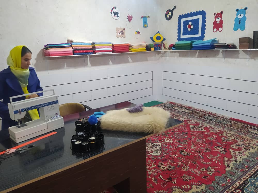 مدل اشتغال خرد، تجربه ی موفق توانمند سازی بنیاد علوی در حفظ روستاهای لنده+فیلم وتصویر مدل اشتغال خرد، تجربه ی موفق توانمند سازی بنیاد علوی در حفظ روستاهای لنده+فیلم وتصویر