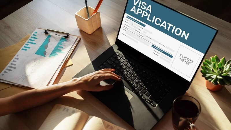 شرایط دریافت ویزای توریستی کانادا