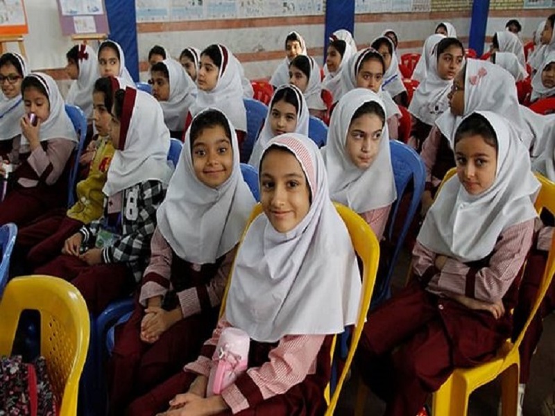 باید دانش‌آموزان تراز جمهوری اسلامی تربیت کنیم