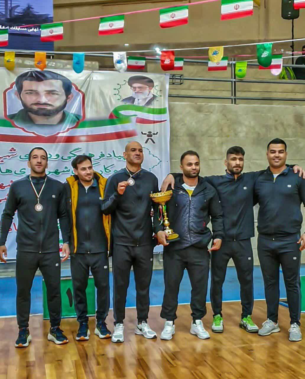 قهرمانی تیم شهرداری کرمانشاه در مسابقات المپیاد فرهنگی ورزشی شهید باکری