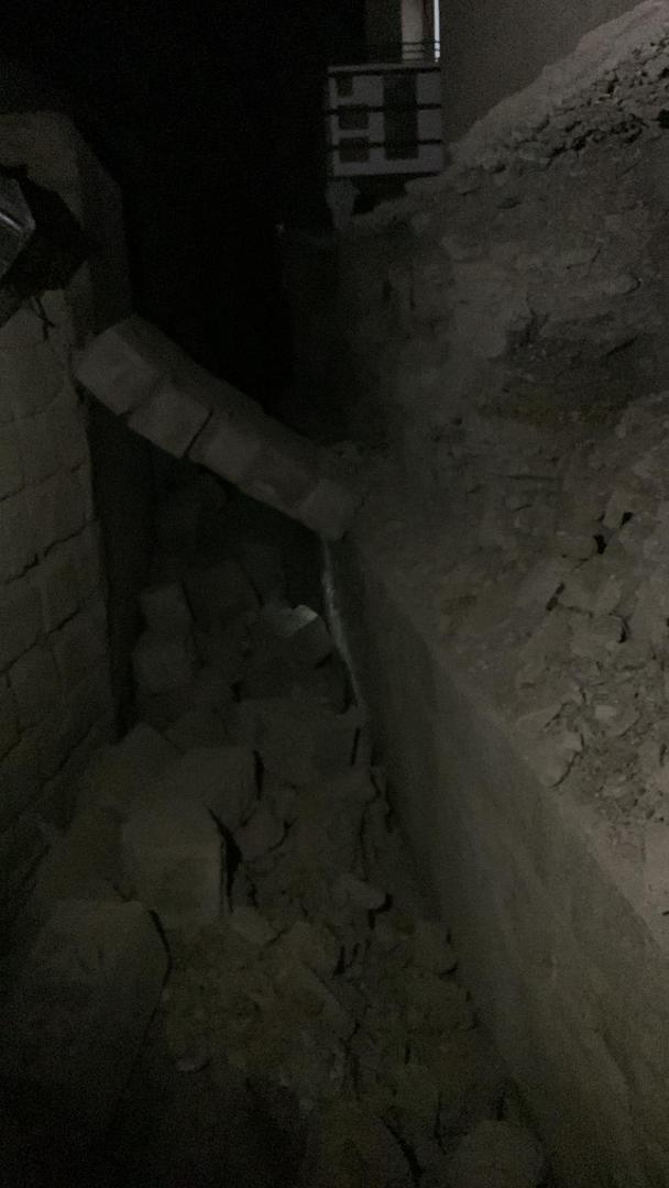 سیستان و بلوچستان حتی محروم از ثبت زلزله/ پس از 1 ماه در دمای بالای 50 درجه هنوز مردم روستای آبگاه در خیابان میخوابند سیستان و بلوچستان حتی محروم از ثبت زلزله/ پس از 1 ماه در دمای بالای 50 درجه هنوز مردم روستای آبگاه در خیابان میخوابند