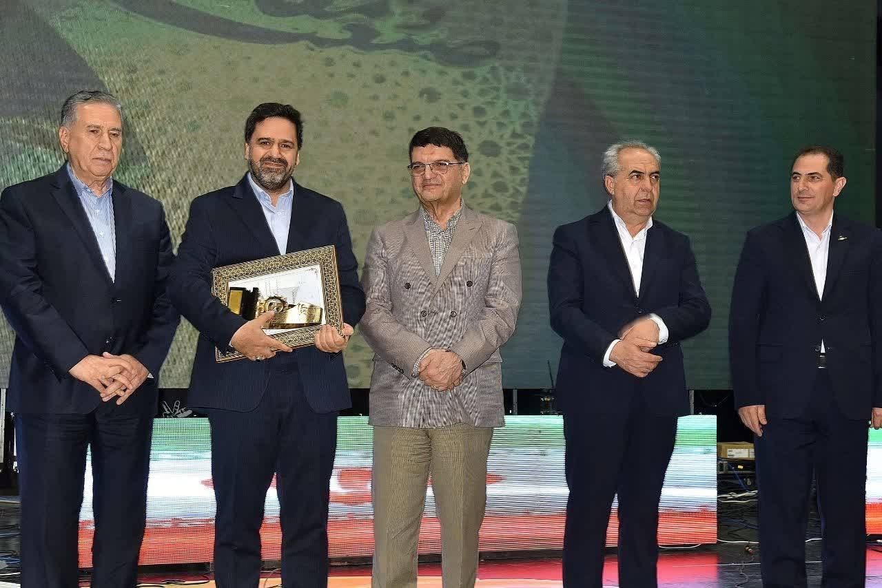 انتخاب پتروشیمی ایران واحد نمونه صنعتی آذربایجانشرقی انتخاب پتروشیمی ایران واحد نمونه صنعتی آذربایجانشرقی