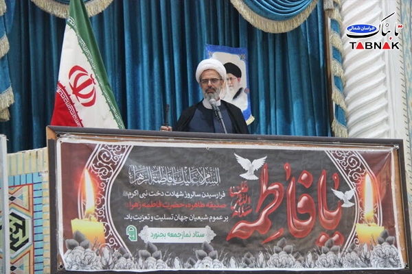 تاکید امام جمعه بجنورد بر عدالت اقتصادی/ تقویت فعالیت‌های جهادی و مهار التهاب بازار ضرورت دارد