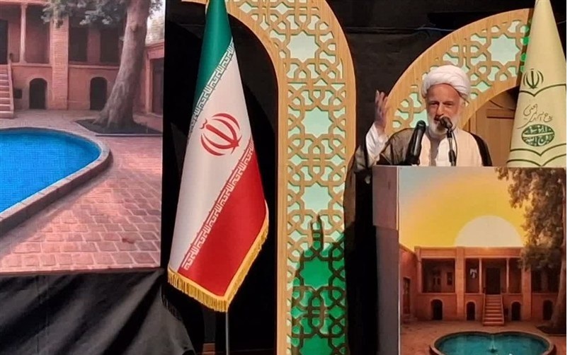 شهر خمین زادگاه امام خمینی(ره) و پایگاه هزار شهید است، شهر خمین زادگاه امام خمینی(ره) و پایگاه هزار شهید است،